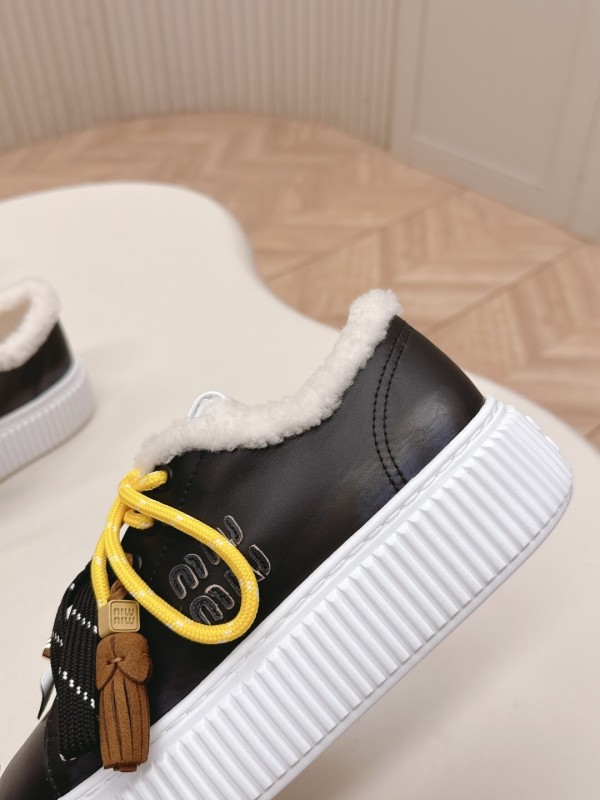 Miu Miu 3D Embroidered Platform Casual Shoes - LY00320/LY00340