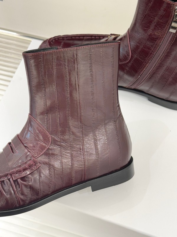 Saint Laurent YSL Letter Loaf Short Boots with Pleated Edge - KFY00430