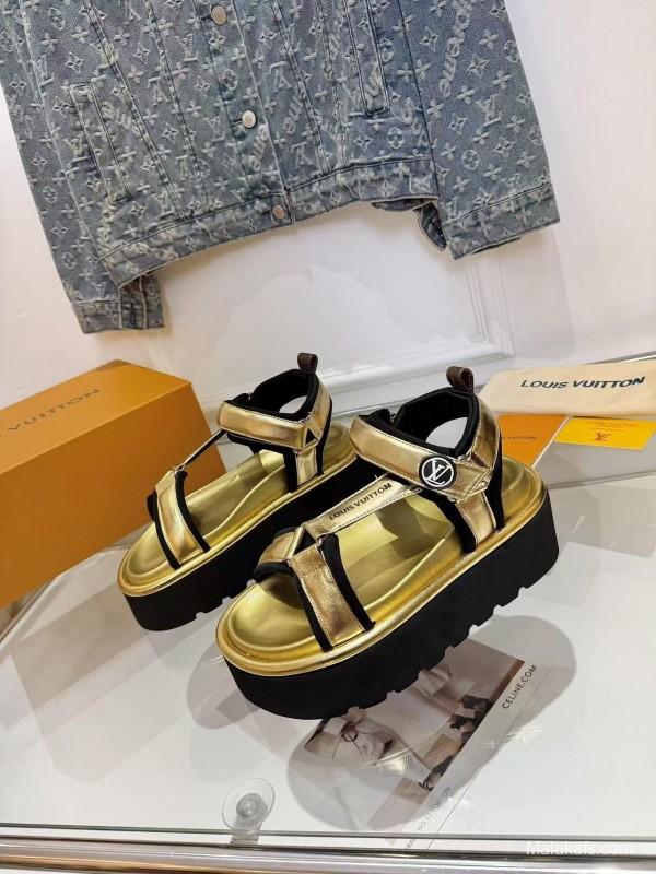 Louis Vuitton 2025/SS Latest High-End Fashion Versatile Sandals with Thick Sole Heightening and Slimming Effect - LY00