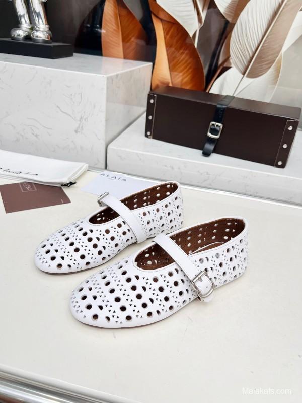 Alaia 2025/SS Perforated Ballet Flats - LY00320