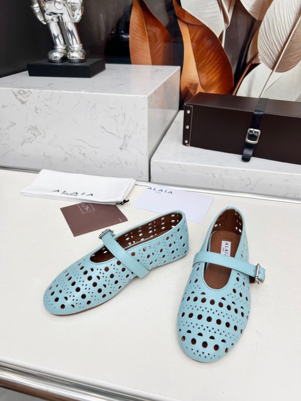 Alaia 2025/SS Perforated Ballet Flats - LY00320
