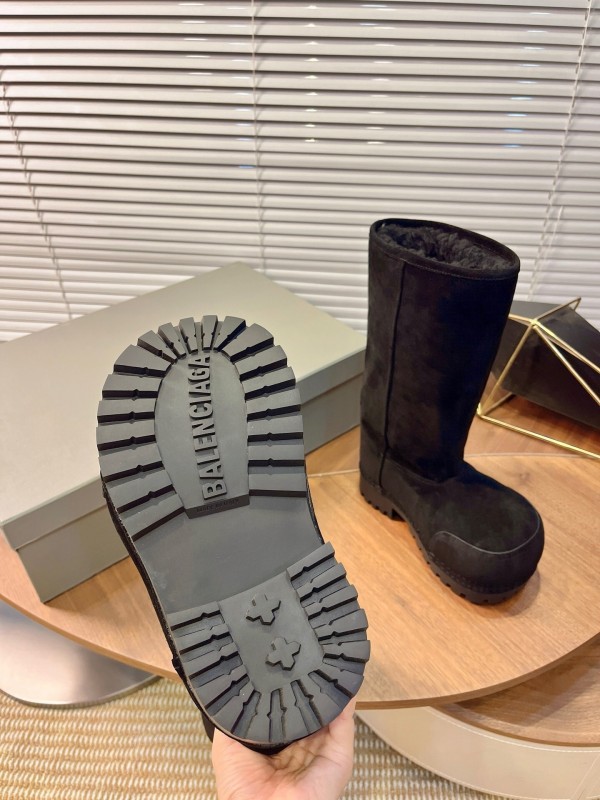 Balenciaga 2025 SS Oversized High Heel Snow Boots - AS00570