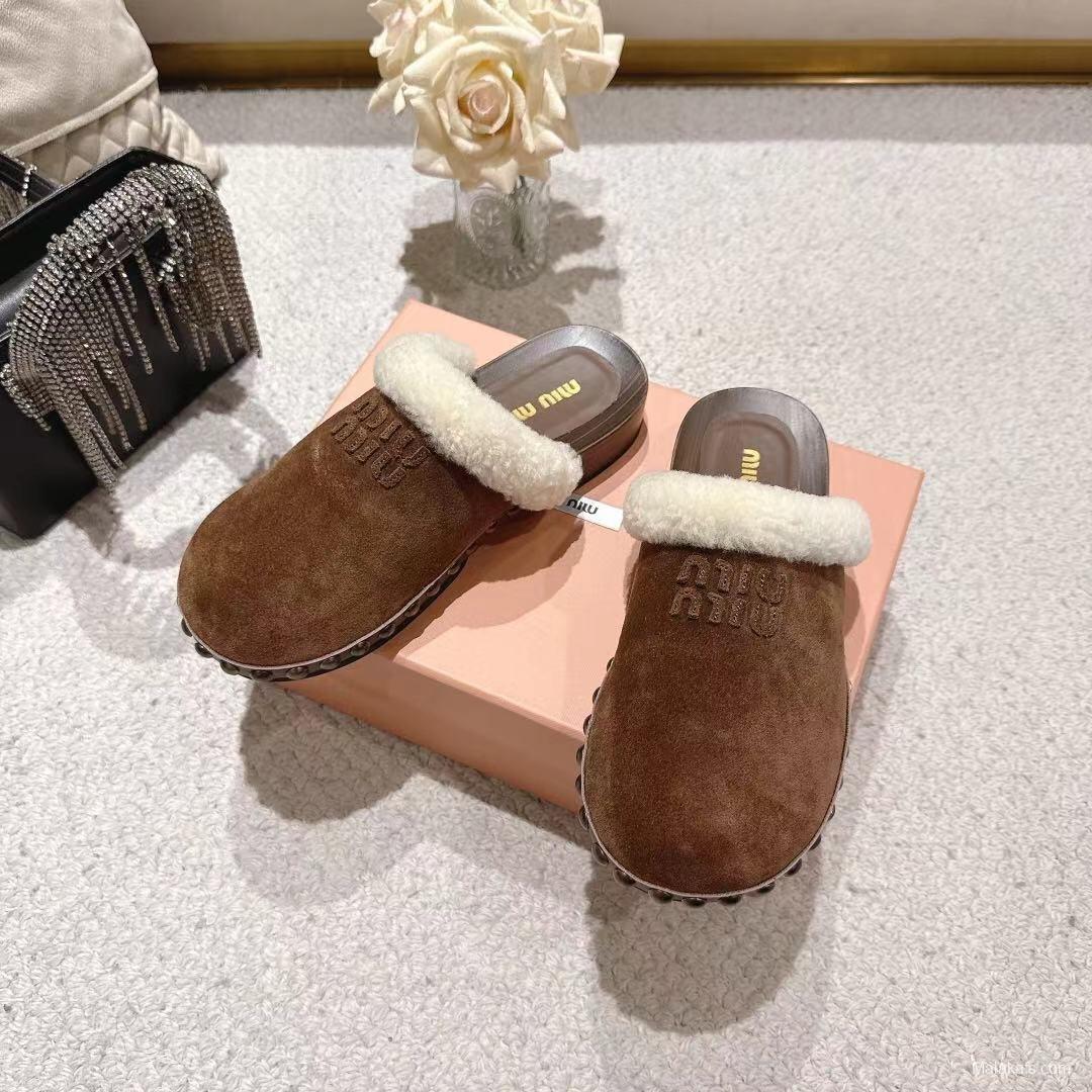 Miu Miu Cotton Shoes Sandals 2025 SS Collection - LY00260