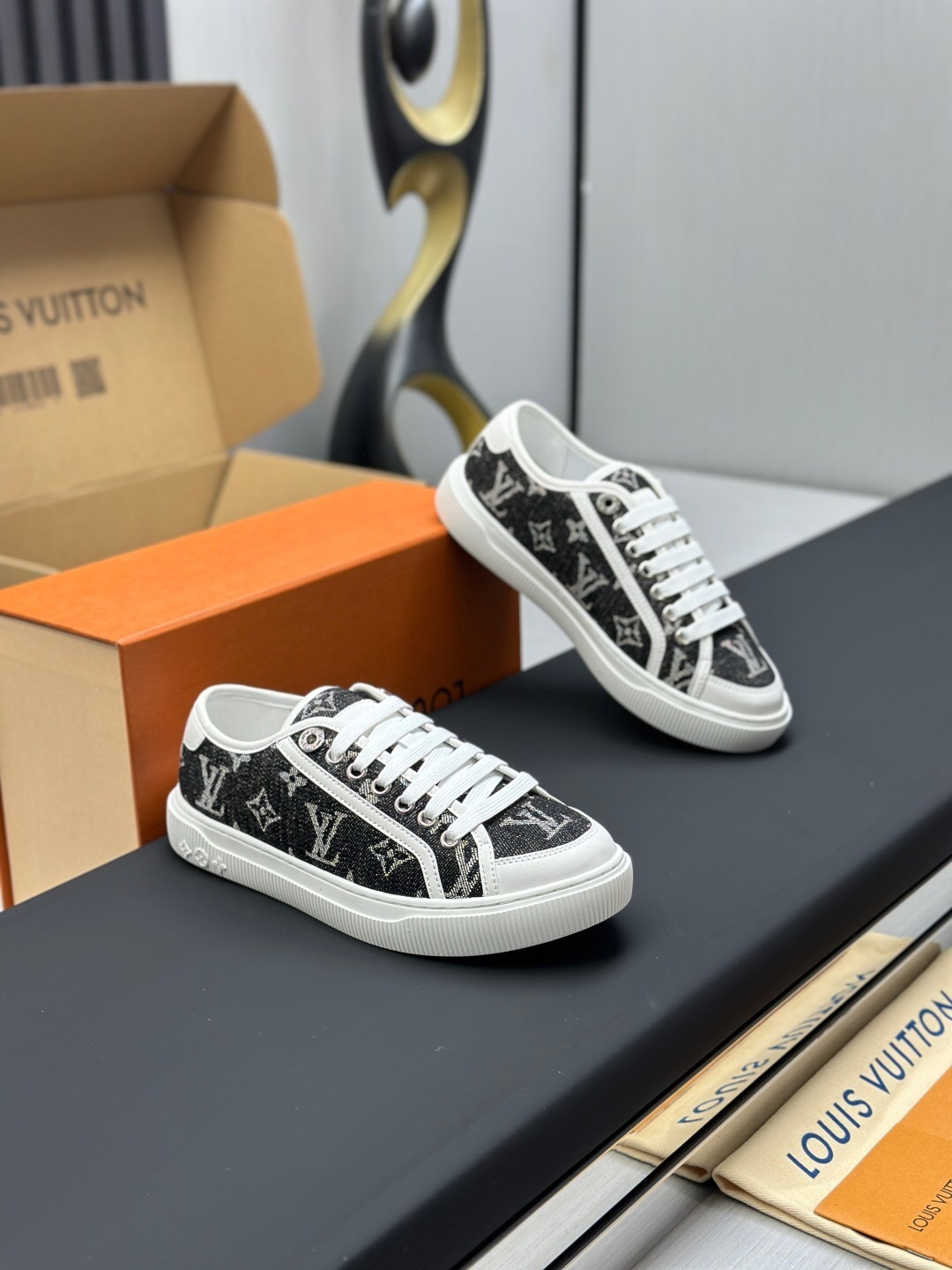 Louis Vuitton Time Out Series Monogram Animal Print Casual White Sneakers - AS00260
