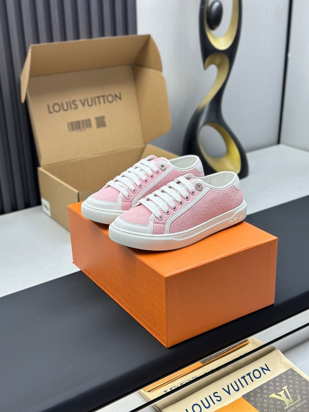 Louis Vuitton Time Out Series Animal Print Casual White Sneakers - AS00260