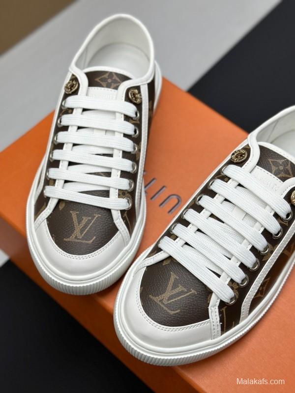 Louis Vuitton Time Out Series Animal Print Casual White Sneakers - AS00260