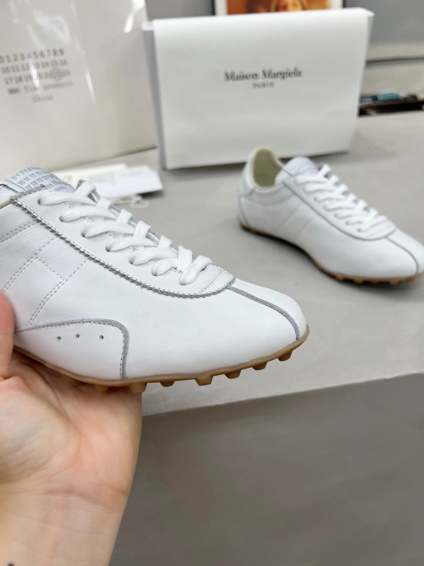 Maison Margiela Couple Sports Casual Shoes - AS00240