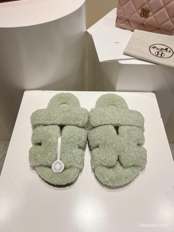 H Love Erjiu Full Wool Slippers with Slightly Curled Fur - LY00270