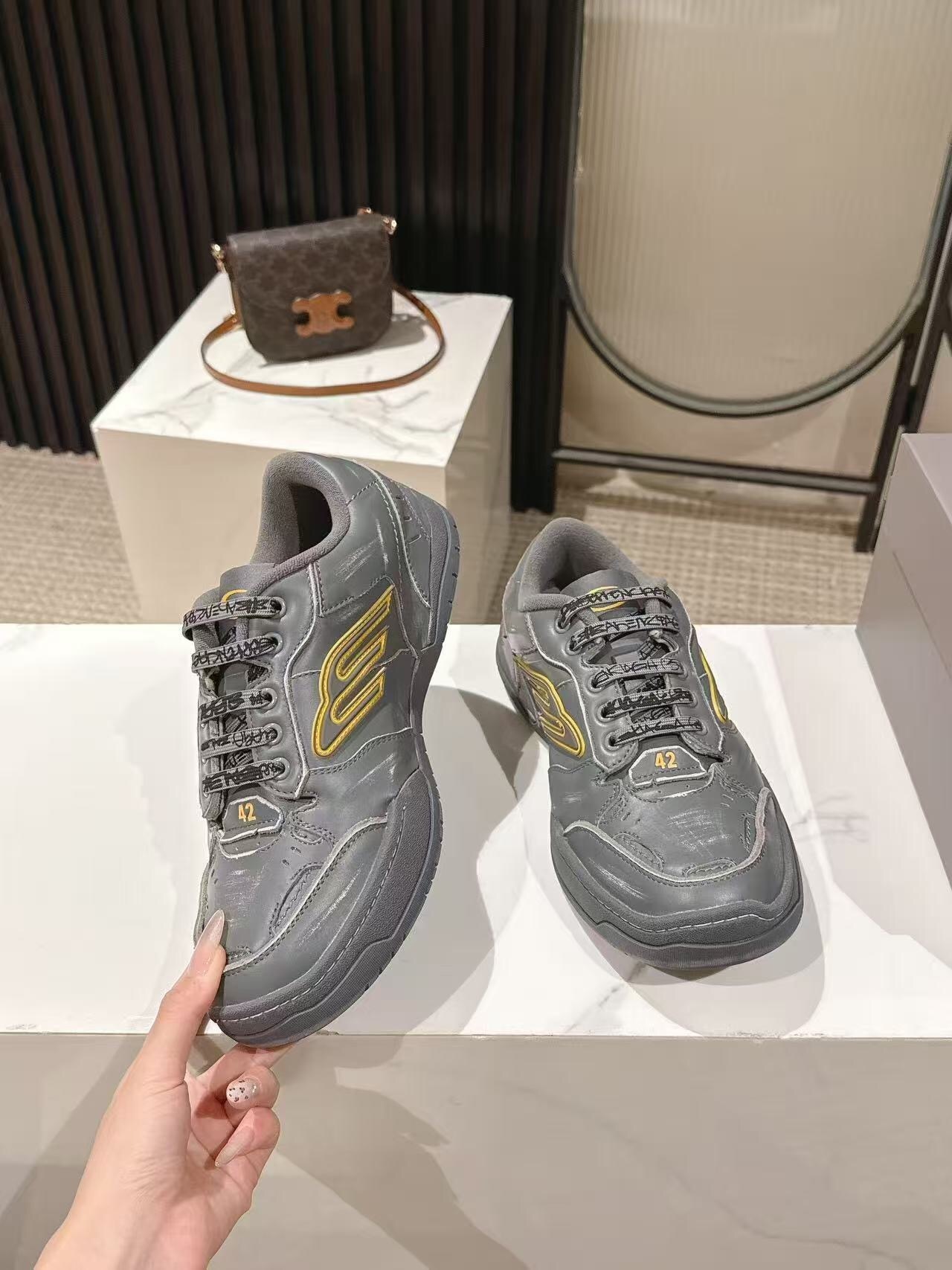 Balenciaga Hamp tons Couple Sneakers 2025 SS Latest Autumn Winter Collection - LY00380