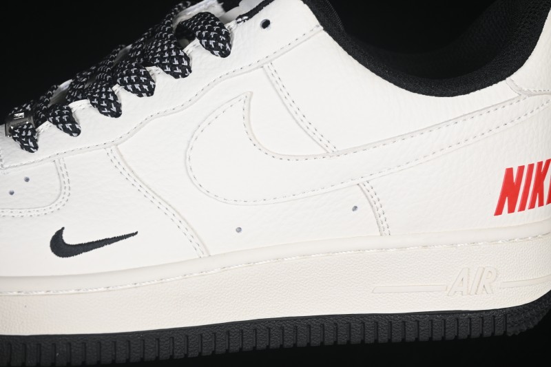 Nike Air Force 1 '07 Low Casual Sneakers with Two-Tone Contrast Design - MM3399-813