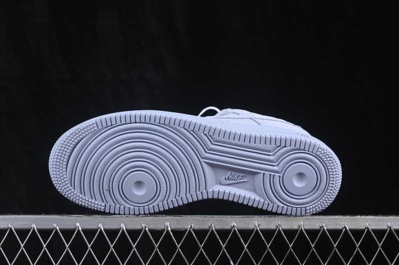 Nike Air Force 1 '07 Low Basketball Sneakers with Full-Length Air Cushion - IO1259-400