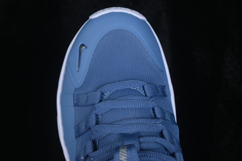 Nike Free Metcon 7 Training Shoes with Breathable Mesh and Durable Grip - II7405-401