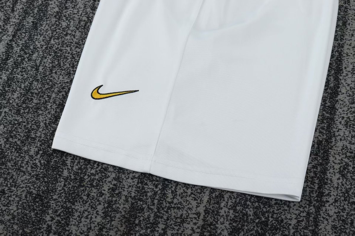 Retro 03/04 Kids Juventus Home Jersey