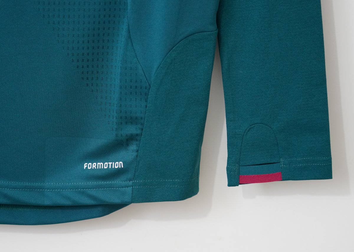 26/27 Real Madrid CF Teal & Pink Quarter-Zip Training Top